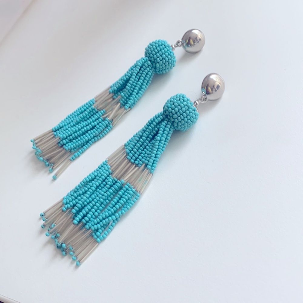 Adrianne Vittadini Blue And Silver Beaded Earrings 30$